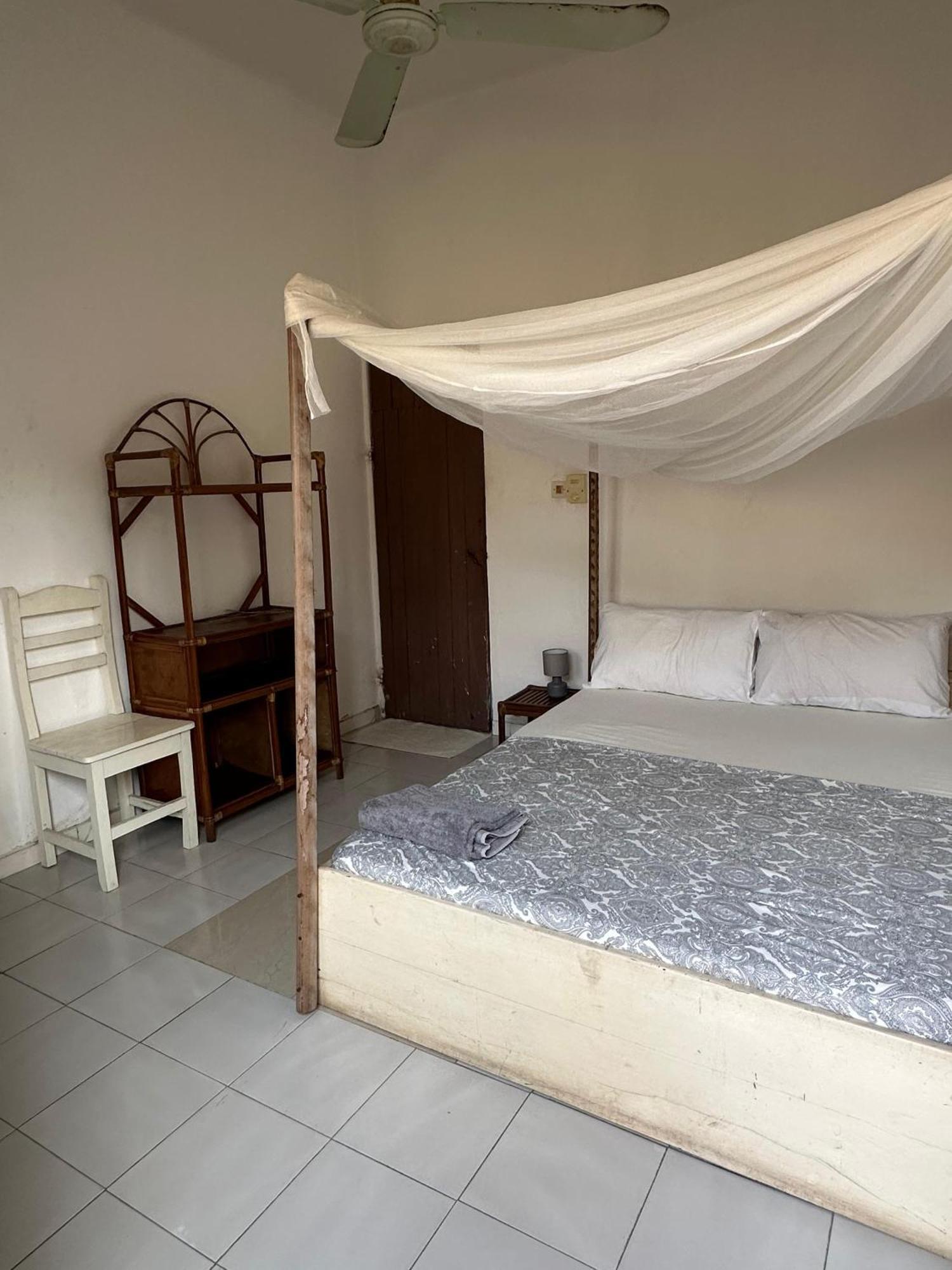 La Guesthouse Etoile Котону Экстерьер фото