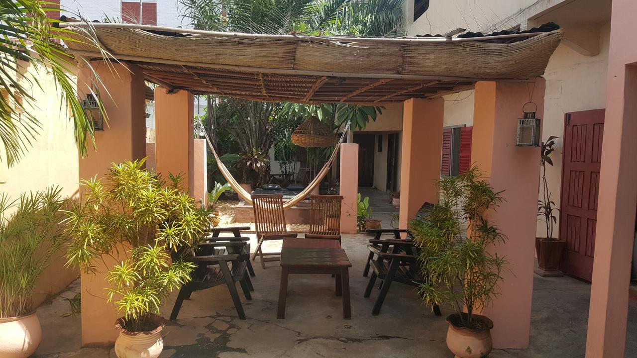 La Guesthouse Etoile Котону Экстерьер фото